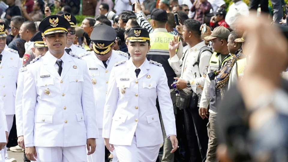 Pasangan Syauqul Muhibbin dan Elim Tyu Samba dilantik sebagai Wali Kota dan Wawalkot Blitar periode 2025-2030. [Dok. Pemkot Blitar]